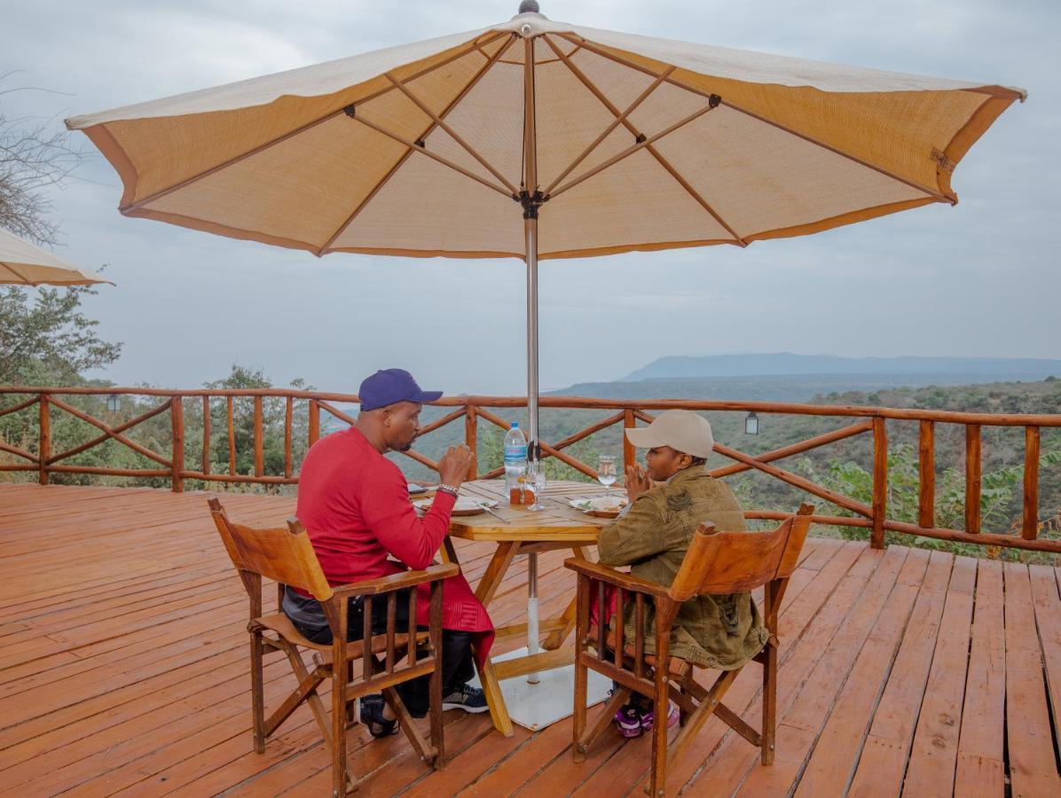 Escarpment Luxury Lodge Manyara Mto wa Mbu Bagian luar foto