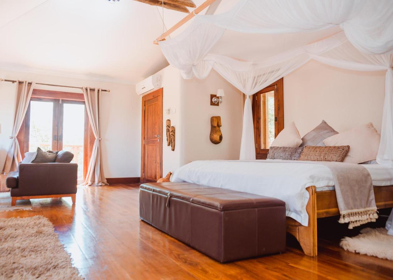 Escarpment Luxury Lodge Manyara Mto wa Mbu Bagian luar foto