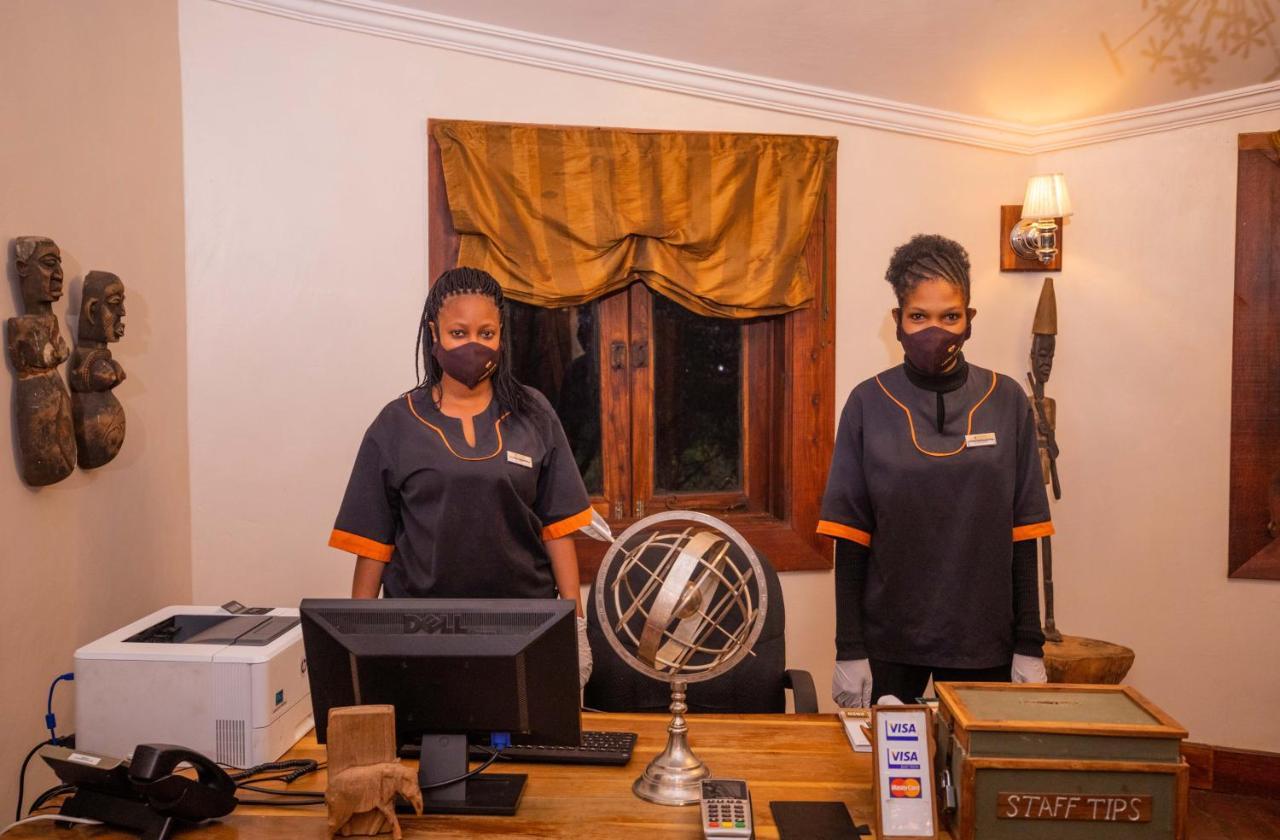 Escarpment Luxury Lodge Manyara Mto wa Mbu Bagian luar foto